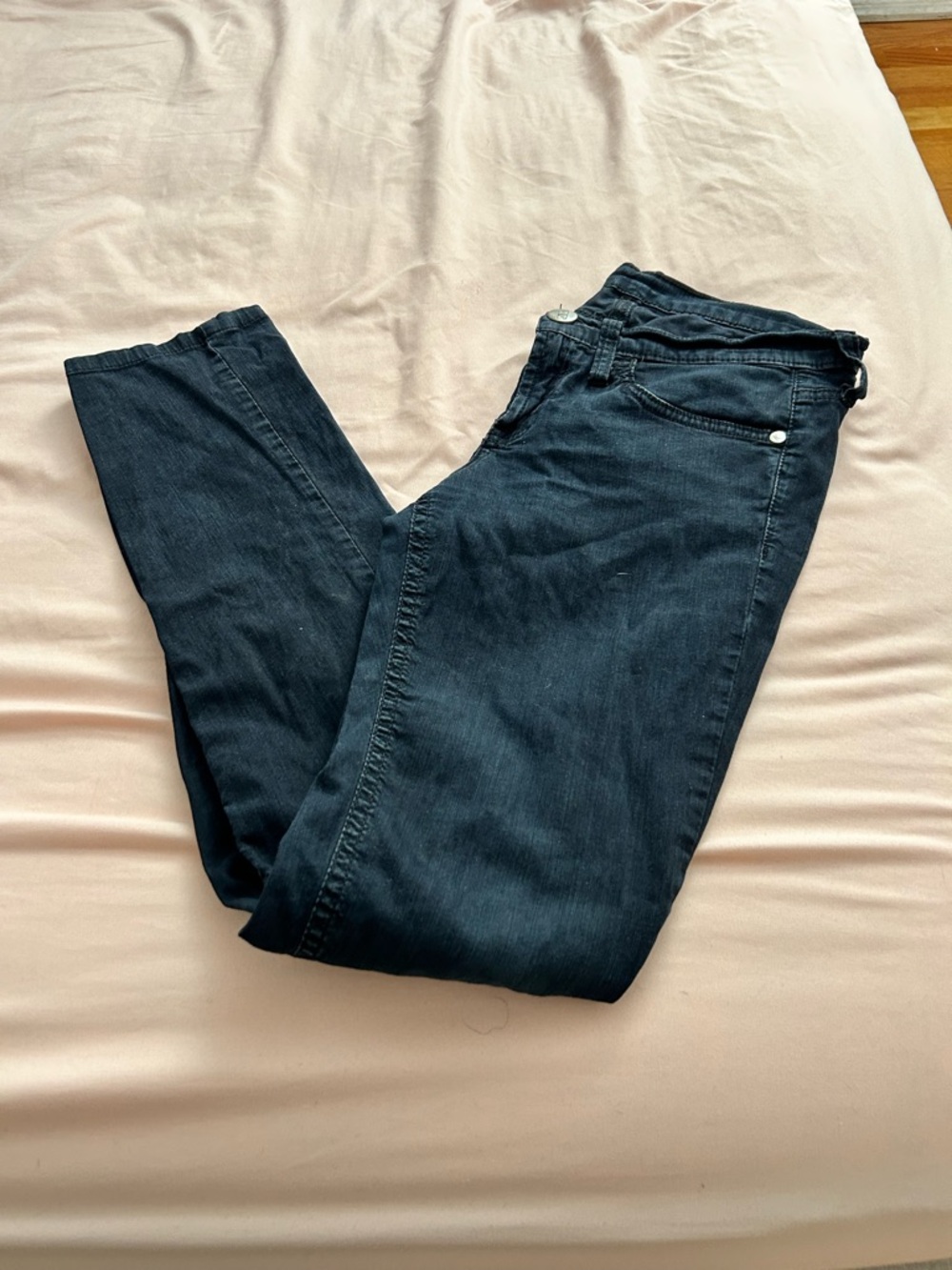 Domino Kochi 25” Skinny Straight Leg Jeans